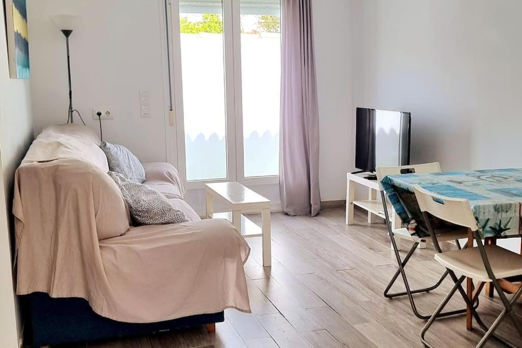 Apartamento Privado Con Jardin, Piscina Elevada Y Bbq Chiclana de la Frontera Ngoại thất bức ảnh