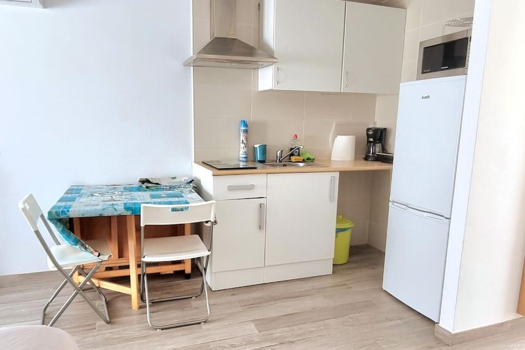 Apartamento Privado Con Jardin, Piscina Elevada Y Bbq Chiclana de la Frontera Ngoại thất bức ảnh