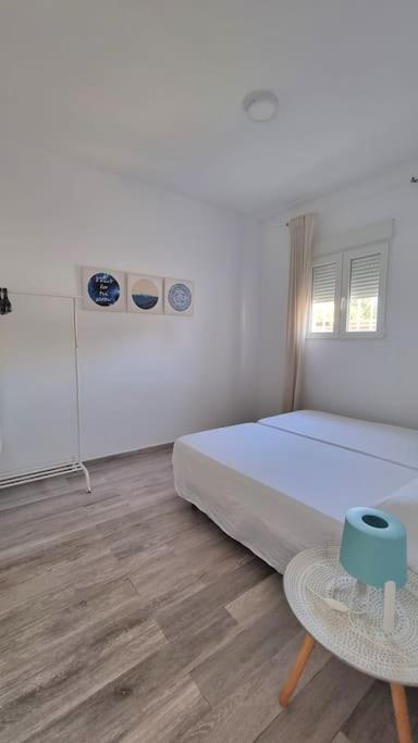 Apartamento Privado Con Jardin, Piscina Elevada Y Bbq Chiclana de la Frontera Ngoại thất bức ảnh