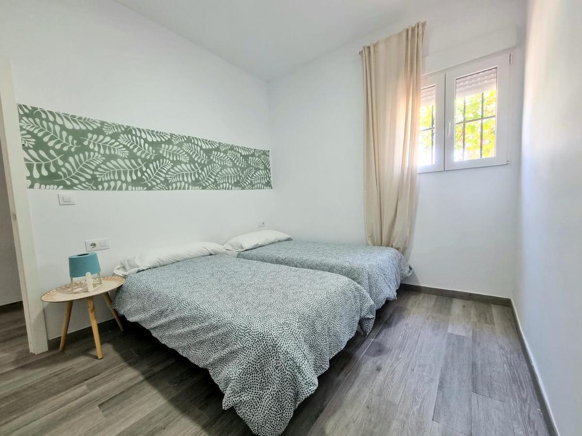 Apartamento Privado Con Jardin, Piscina Elevada Y Bbq Chiclana de la Frontera Ngoại thất bức ảnh