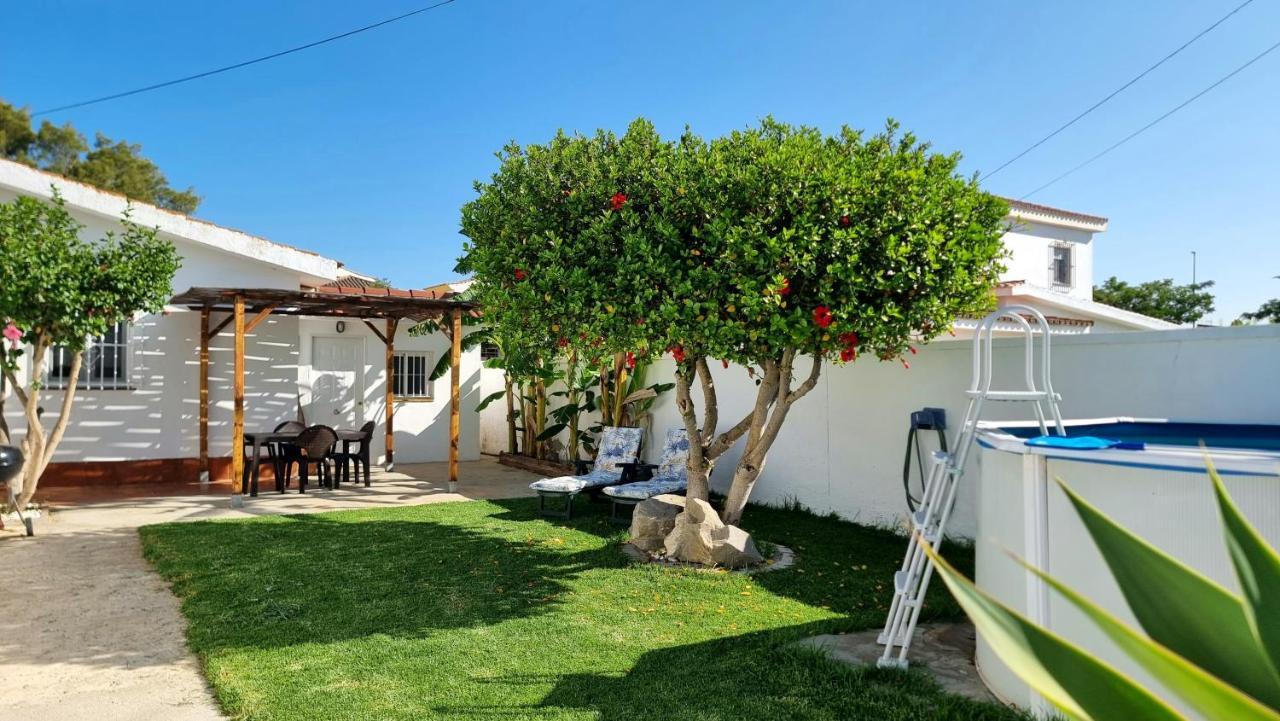 Apartamento Privado Con Jardin, Piscina Elevada Y Bbq Chiclana de la Frontera Ngoại thất bức ảnh